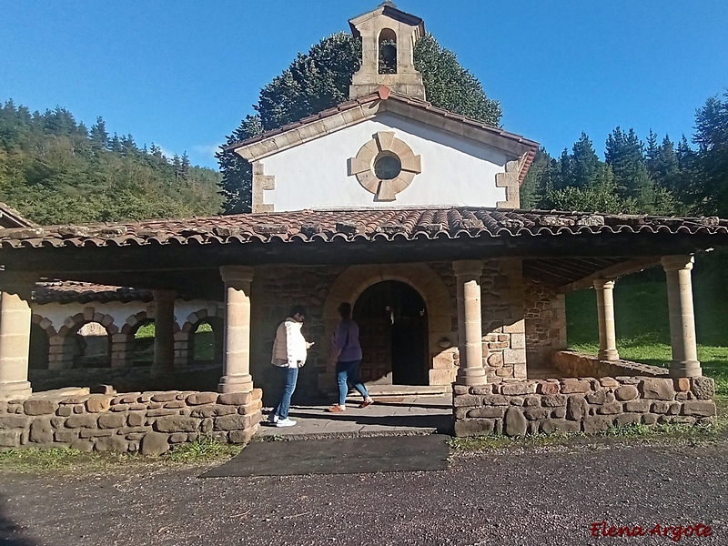 Ermita Señora Cruz de Mirandaola