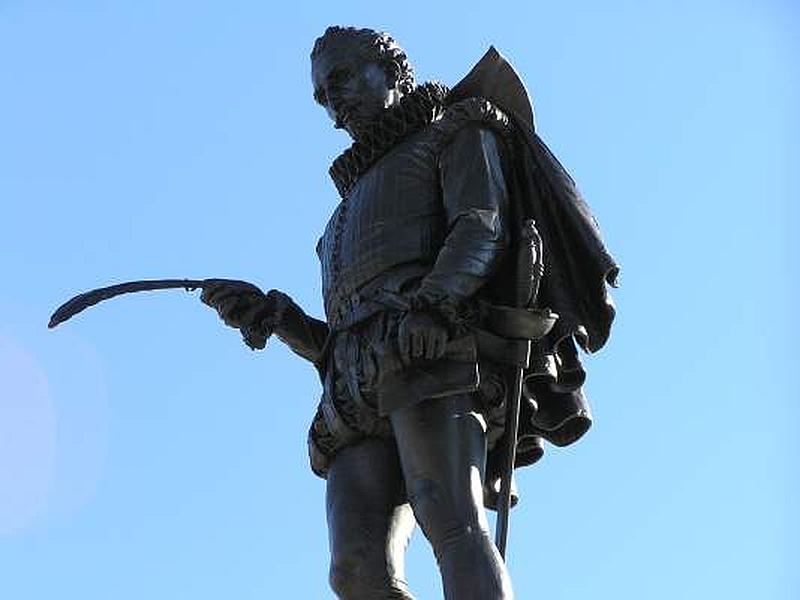 Estatua de Cervantes